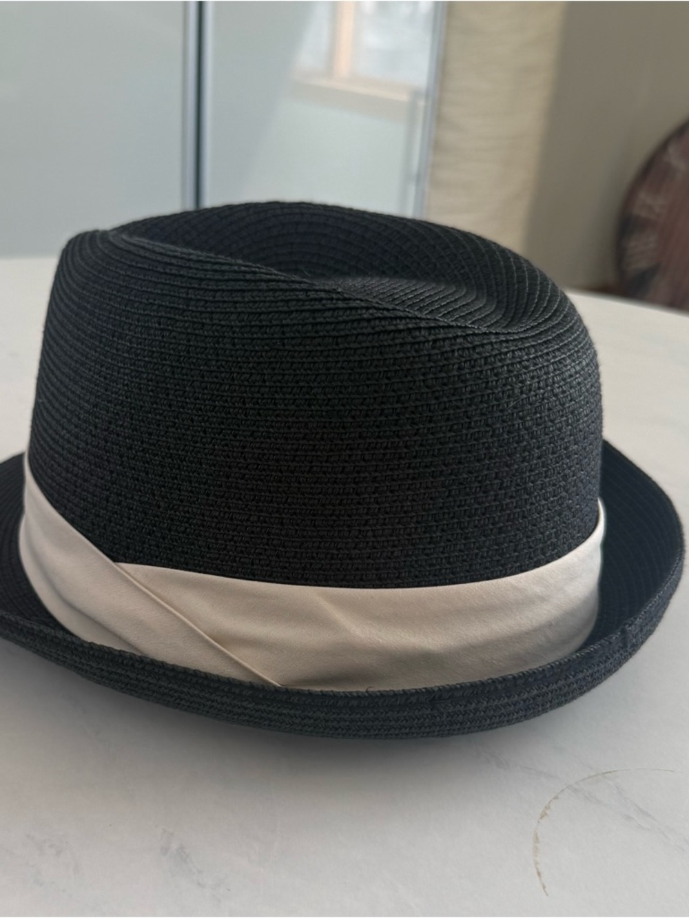 Black Straw Fedora Sun Hat with Cream Band women’s size large